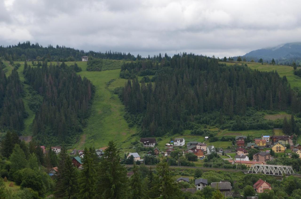 Біля Лісу Daire Slavske Dış mekan fotoğraf