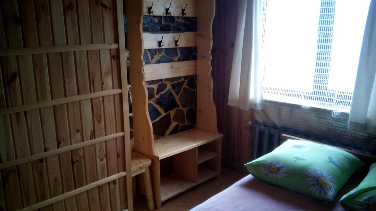 Біля Лісу Daire Slavske Dış mekan fotoğraf